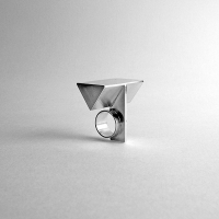 http://www.k-artjewelry.com/files/gimgs/th-115_YSR_Reflector.jpg