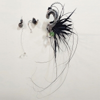 http://www.k-artjewelry.com/files/gimgs/th-129_OHJ.jpg