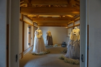http://www.k-artjewelry.com/files/gimgs/th-144_tbo_ex03.jpg