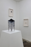 http://www.k-artjewelry.com/files/gimgs/th-160_전시풍경03.jpg