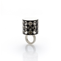 http://www.k-artjewelry.com/files/gimgs/th-214_LYI_01.jpg